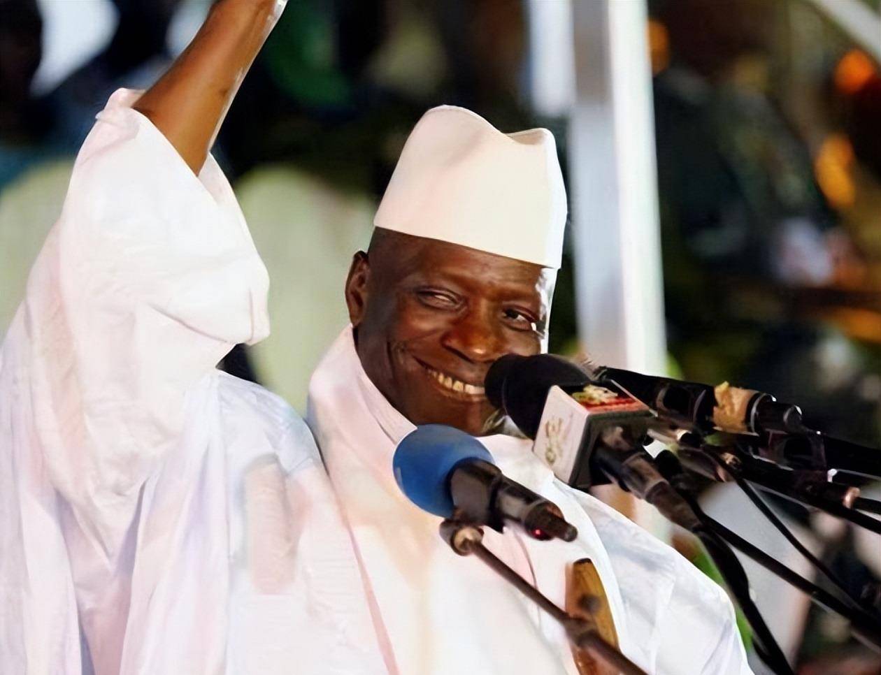 嘴炮总统贾梅:拥兵1000,扬言征服美国制服中国,奥巴马听完大笑_瓦拉