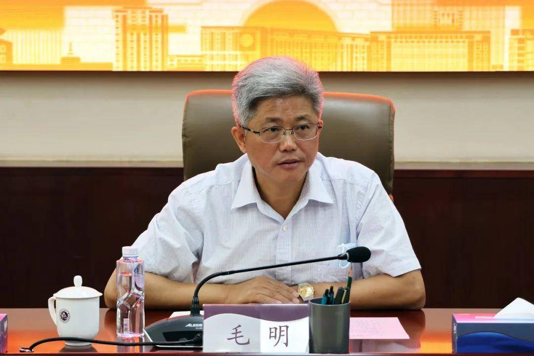 毛明院士发表总结讲话会议双方就各自的技术和人才优势,结合江苏省