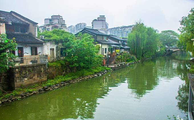 杭州京杭大运河有一处文化街区，充满了江南风情，很多游客没来过