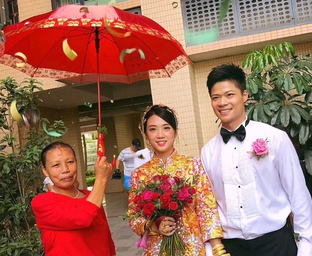 飞人苏炳添的妻子林艳芳,是一位美女,身材好颜值高,气质出众_成绩