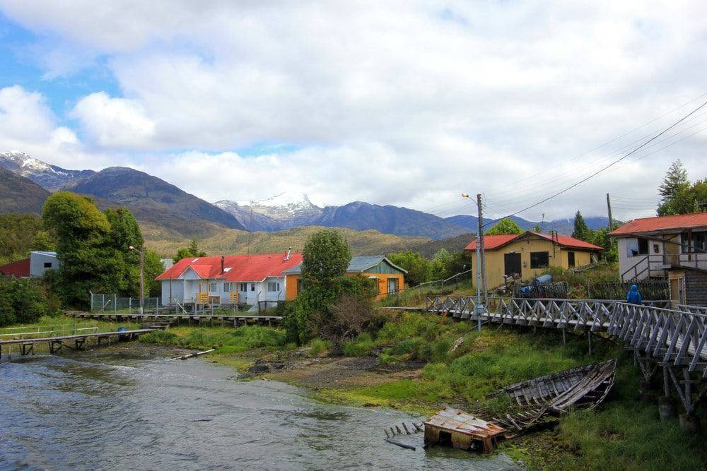 在伊登港村没有汽车，没有道路，可以说是智利最鲜为人知的秘密