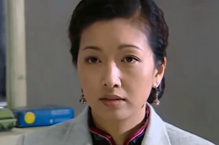 大宅门:像金二这种丑八怪,应该怎么做,才能平安终老呢?