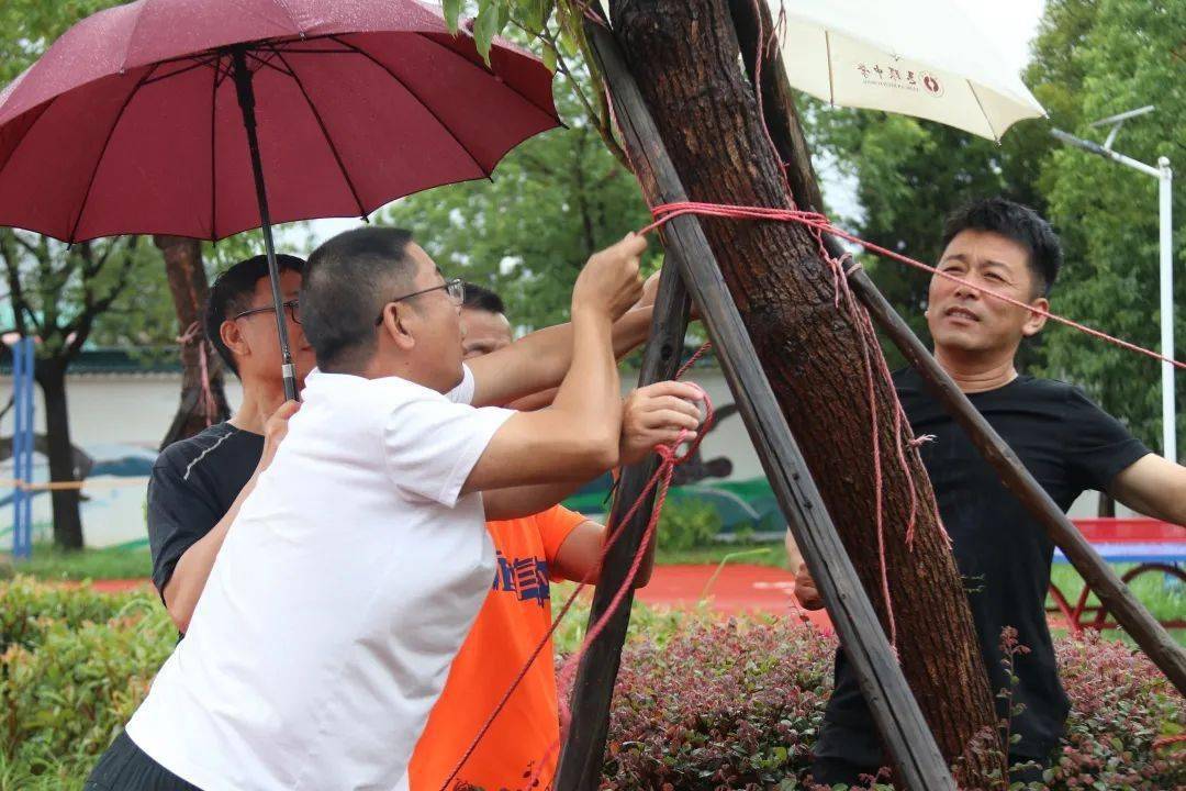 玉環市清港初級中學組織精幹力量,精密部署,對校園內存在安全隱患的