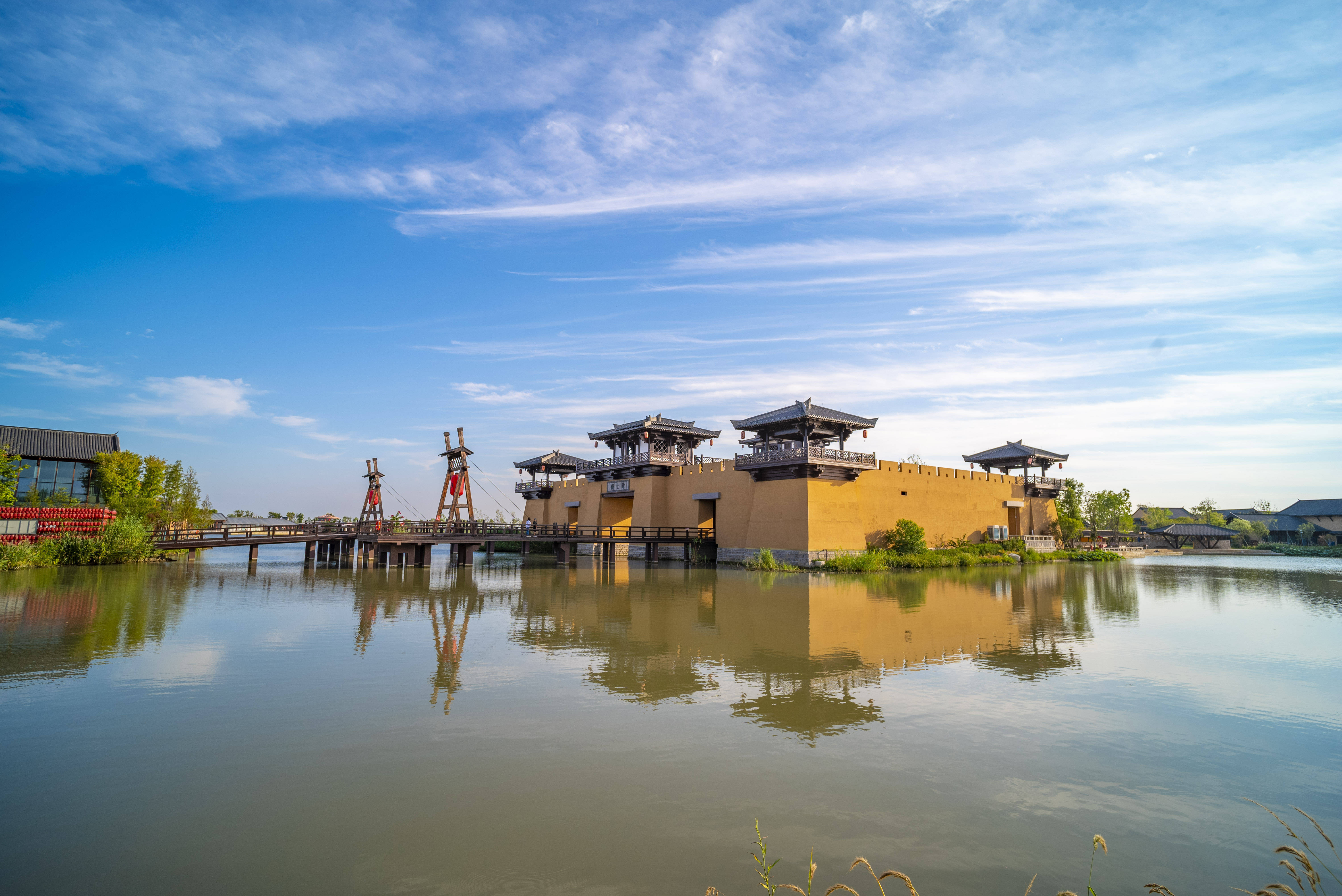 湖北仙桃这处古风宝藏景点,没想到还有网红特色船坞酒店