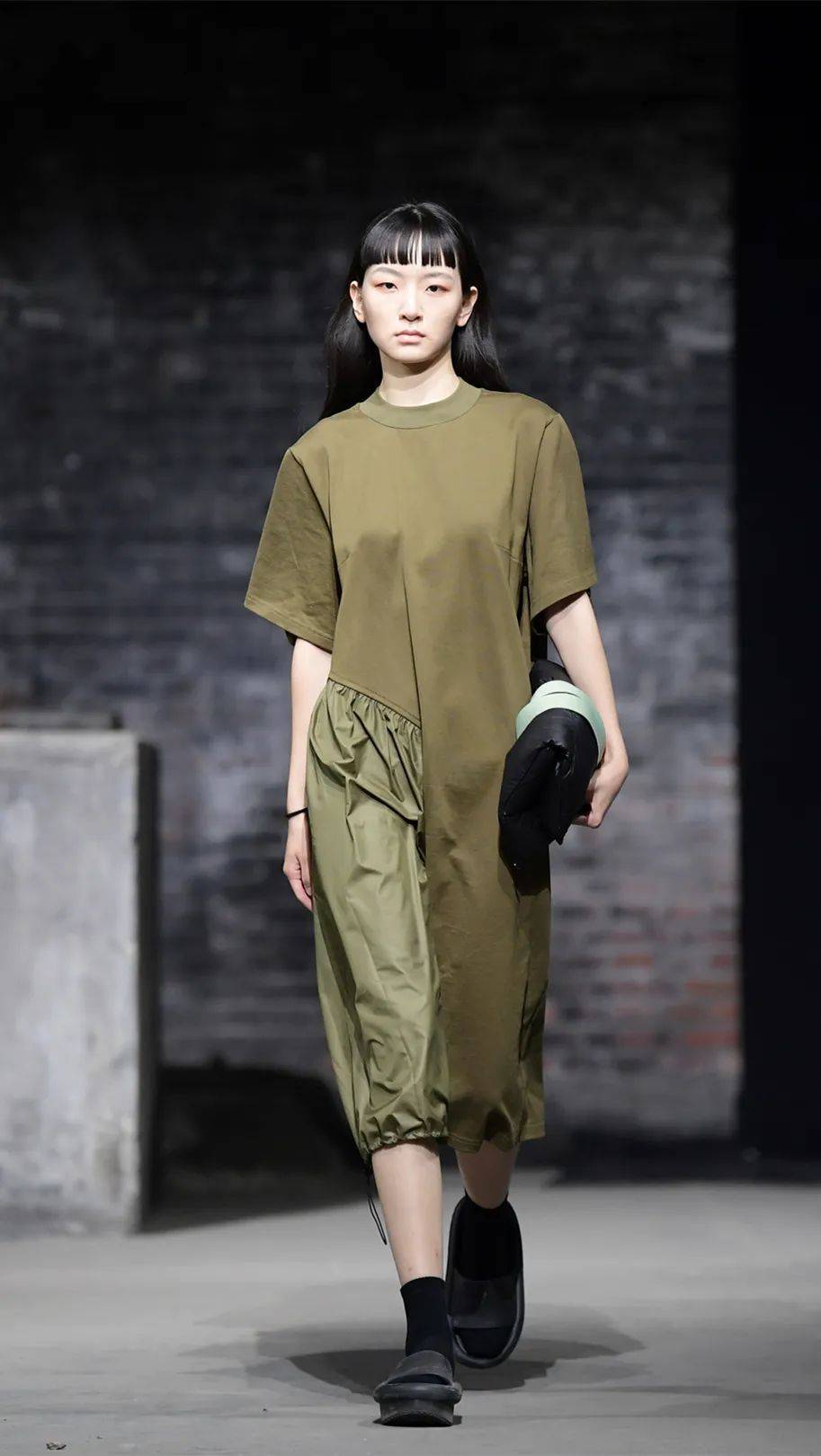 学员盖娅传说61熊英黄清茗雁第143期服装表演专业艺考培训班毕业