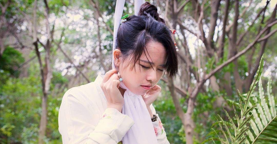 通常皇帝赐你死罪,一般使用这几个东西,一个是三尺白绫,也就是一条白