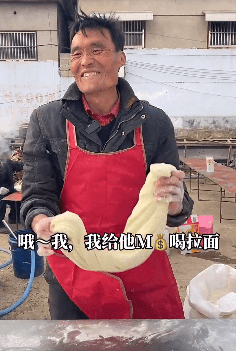 山东拉面哥:2台电脑,月薪5000元,雇6个员工,直播带货赔光5万_彭佳佳