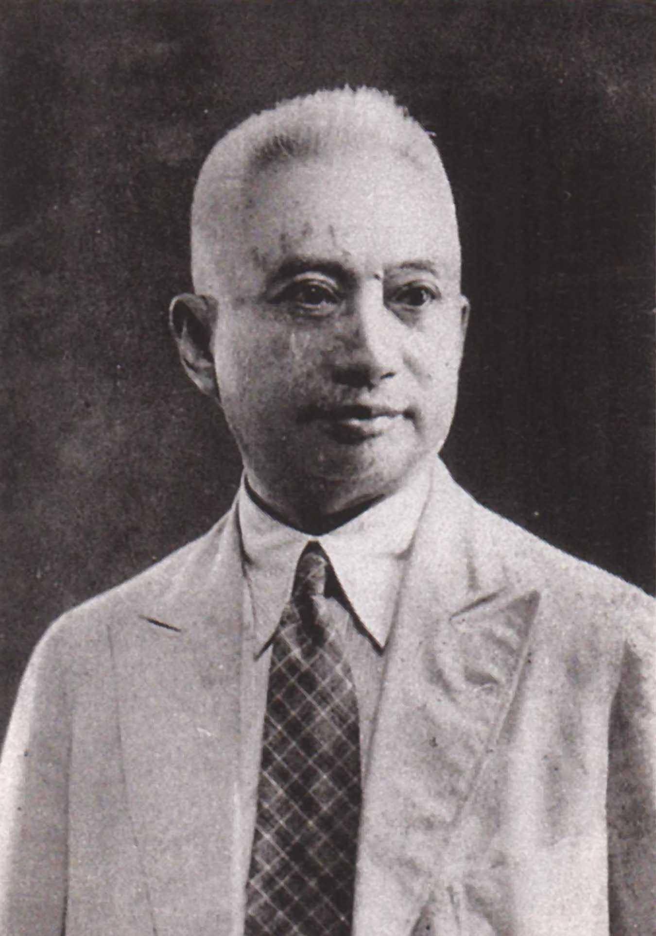 曹汝霖曹汝霖1919年"五四"时的三个卖国贼之三陆宗舆是三人中年纪最长