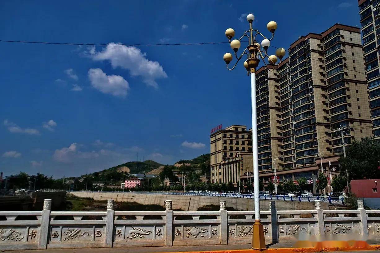 题陕西省榆林市清涧县双庙乡民居楹联 文图/李景宁 严建设_沁润_福地