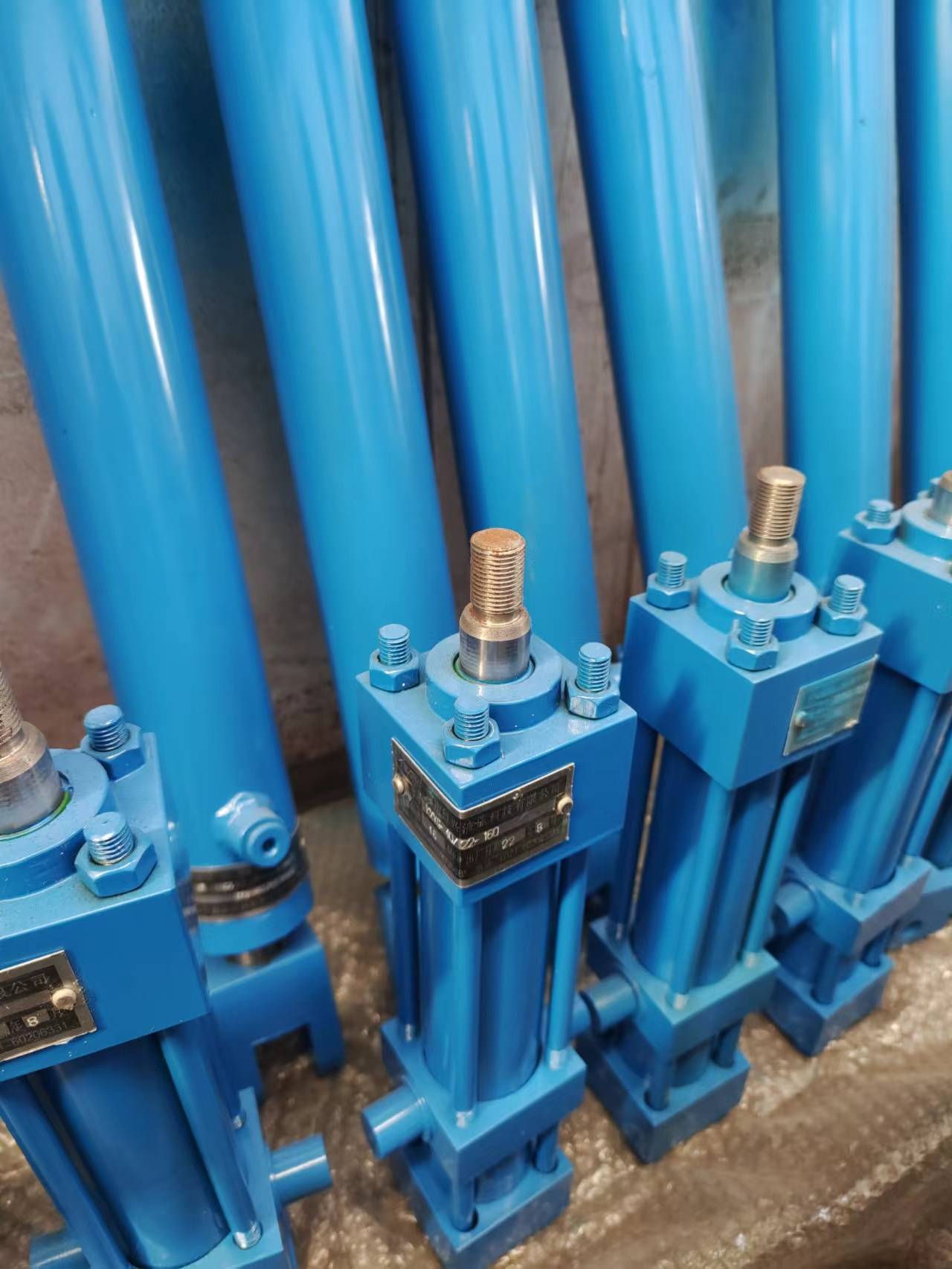 降低液压缸的故障率的方法_搜狐汽车_搜狐网