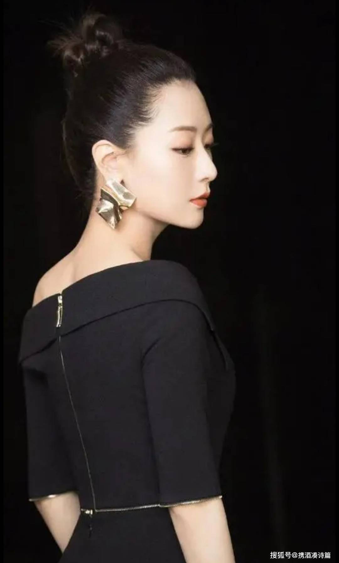 专业美人白冰,随着《她们的名字》,《超时空罗曼史》再次走红_电视剧