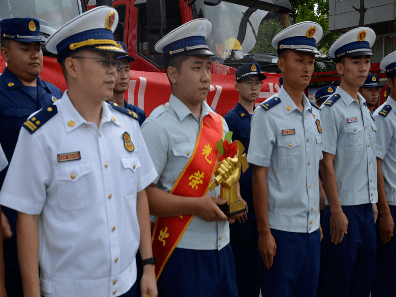 挥别"火焰蓝"扬帆再起航|云县消防救援大队举行2022年夏秋季退出消防