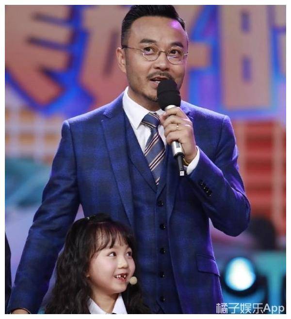 还记得邓伦的"女儿"小山竹吗?她的新电影上线了?_爸爸_节目_楚乔