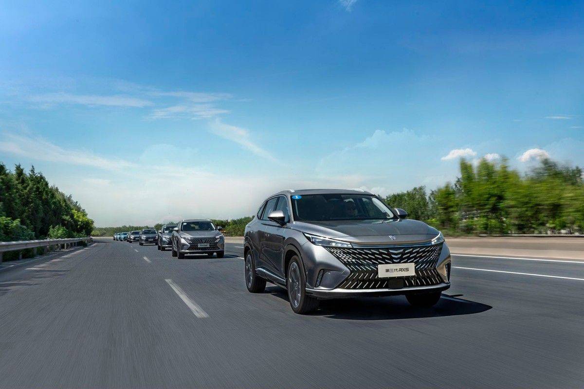 承袭珠峰架构优势 第三代荣威rx5 底子 比第三代h6好 搜狐汽车 搜狐网 承袭珠峰架构优势 第三代荣威rx5 底子 比第三代h6好 搜狐汽车 搜狐网