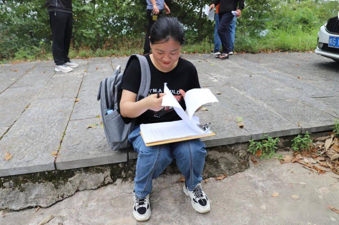 侵权必究作者简介吴福伟枞阳县文物保护中心工作人员宏实中学:致力