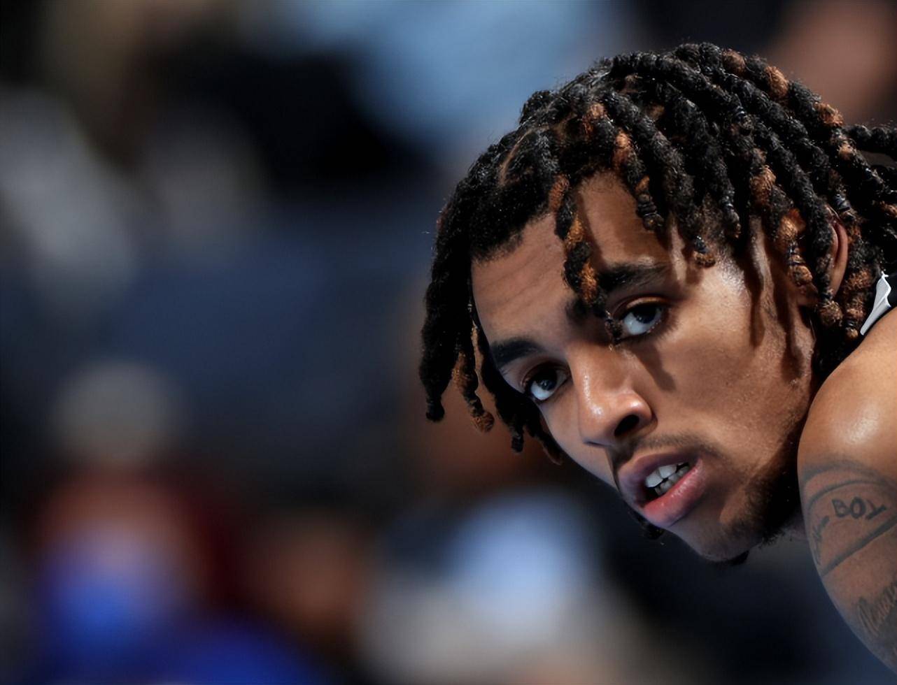 埃莫尼贝茨_阿里纳斯_美国