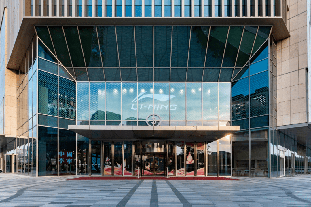 滨江银泰开业优惠多多,吃饭逛街再看场脱口秀!_活动_节气_品牌