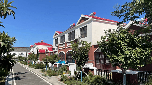 盐城建湖庆丰镇:推进农房改善 建设美丽民居_廖庄_环境_董徐