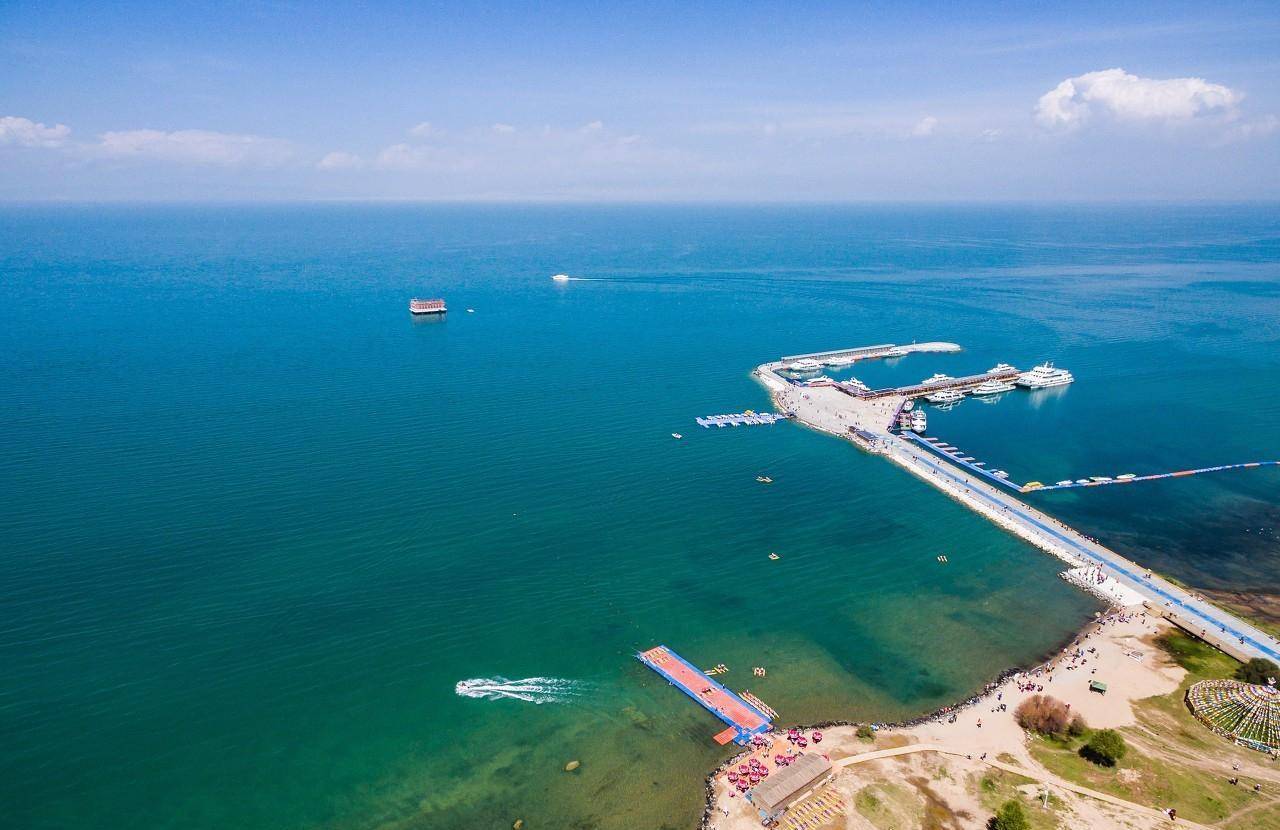 卫星发现青海湖20年扩张287平方公里，提问：将来会汇入黄河吗？