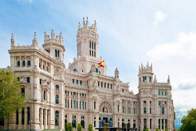 西班牙瓦伦西亚大学心理学硕士特色教学_案例教学_清培商_薇娅_互联网