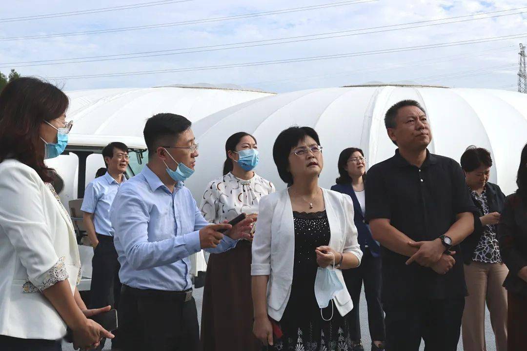 在江苏省文化和旅游厅一级巡视员陈芬;南通市委副书记,宣传部部长沈雷