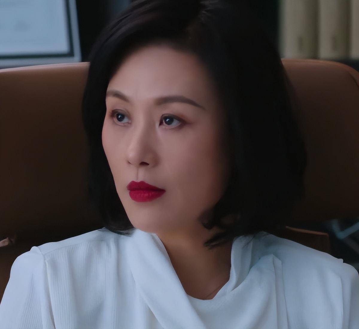 20岁独闯好莱坞,坦言自己"小三上位",56岁无子女_邬君梅_奥斯卡_感情