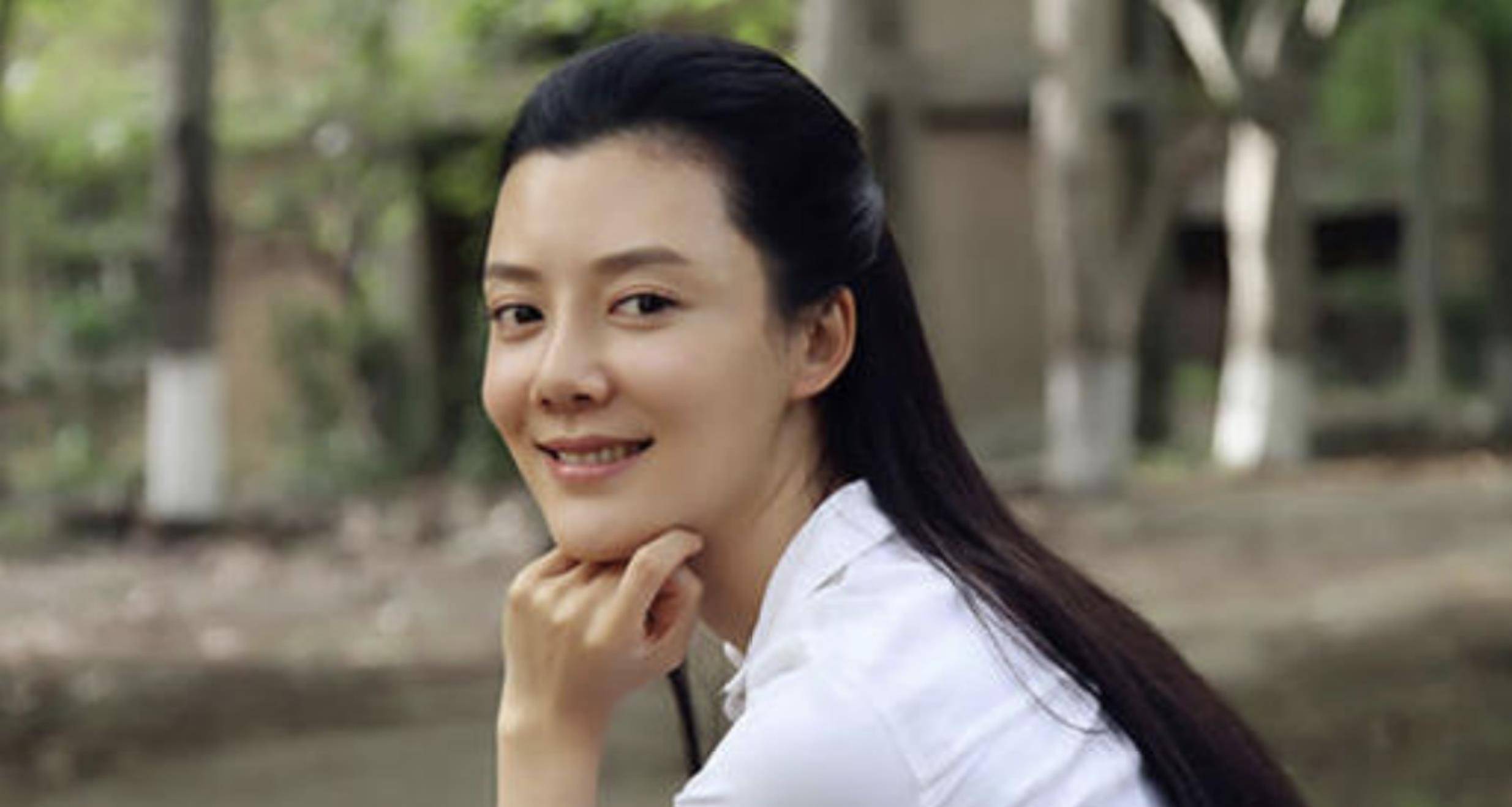 车晓,当年与汪涵分手后,嫁给富商李兆会,红娘竟是成龙_父母_妈妈_邓超