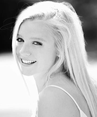 普雷斯利·诺比_希拉里·奈特_妹妹