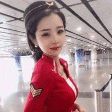 搞笑GIF: 女朋友太爱玩,好想装作不认识她!_美女_公司_结果