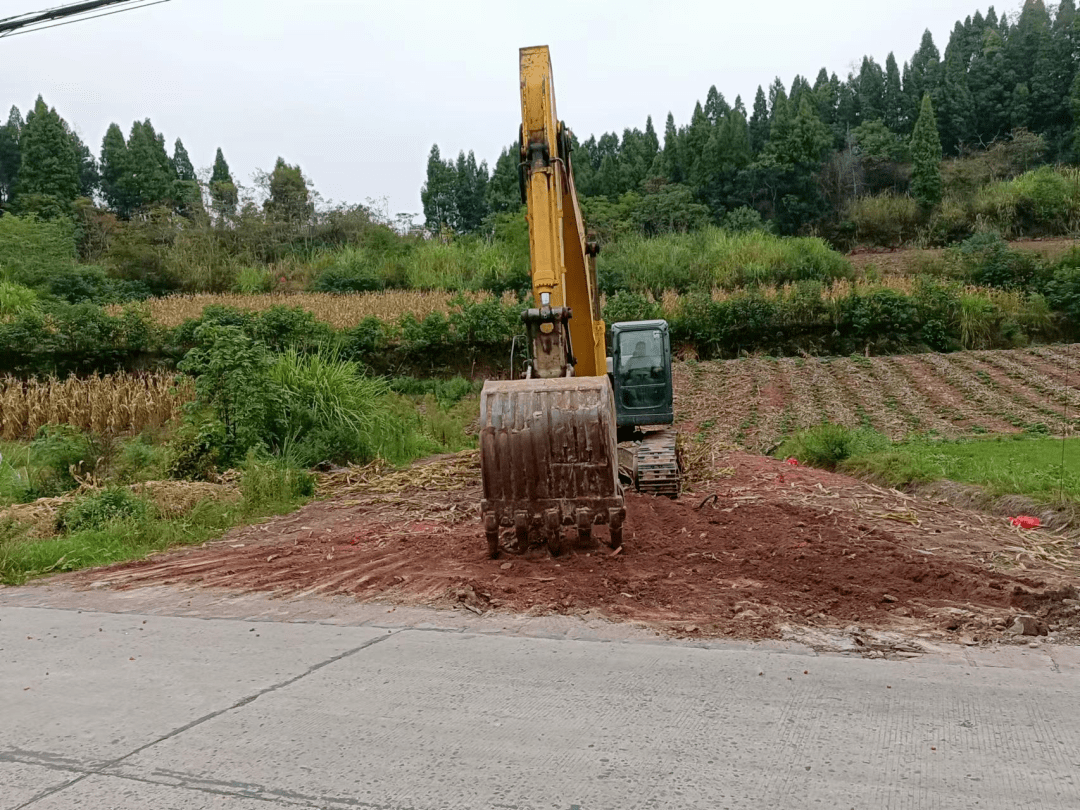 【決戰四季度 大幹一百天】銅梁至資中(資中境)高速公路項目今天開工!