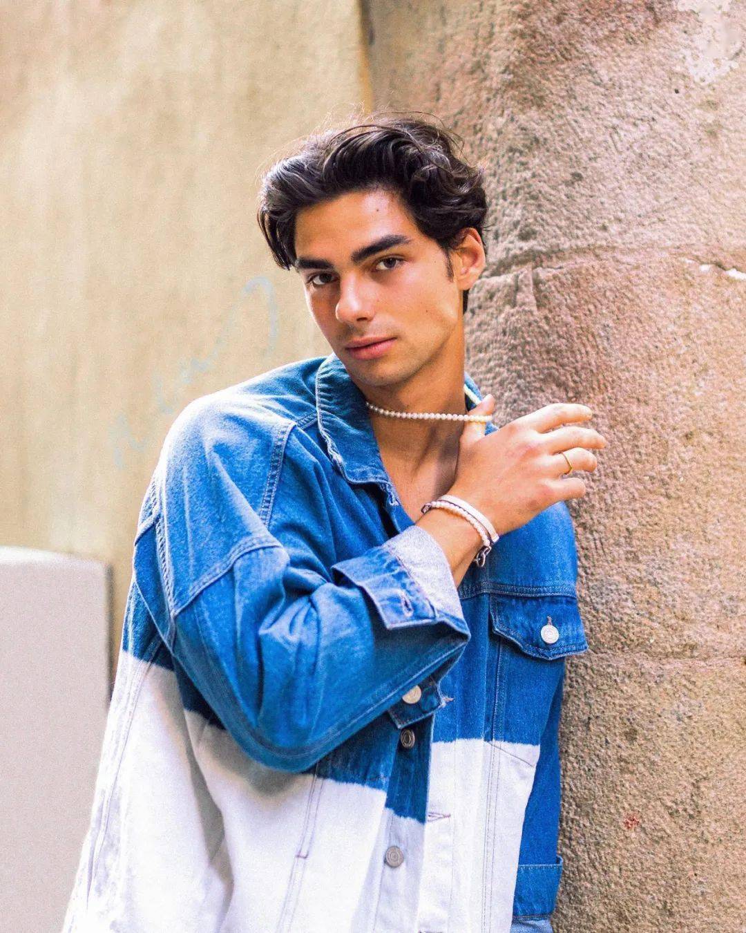 德国时尚界力捧的小鲜肉,唯一的缺点就是大腿有点粗!_jacob_rott_颜系