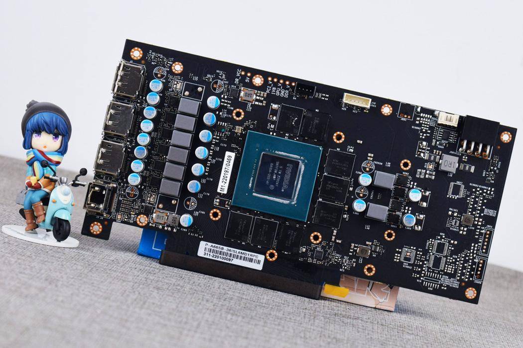 影驰rtx3060ti金属大师开箱试玩:2k分辨率的metal gear_设计_供电