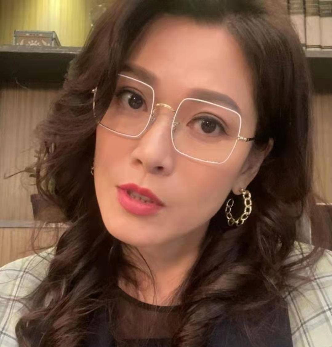 tvb女星林淑敏曾患上乳病,化疗头发掉光不敢告知家人_因为_检查_医生