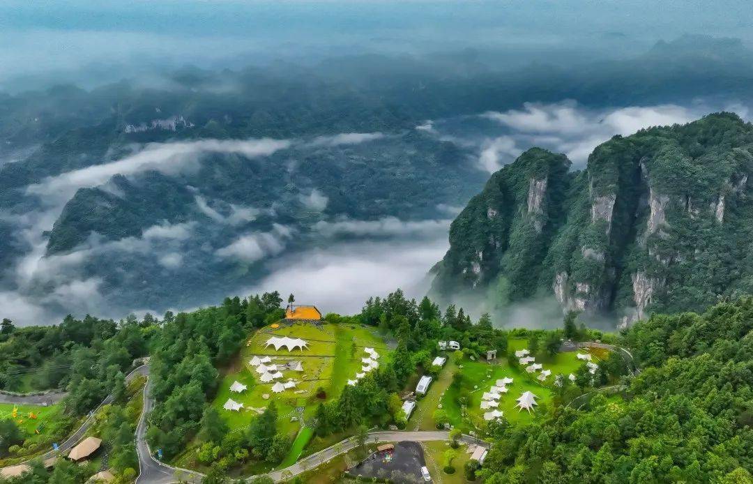 聚焦三湘四水|跟着镜头,这个"十一"相约神秘湘西!_文化_理由_苗寨