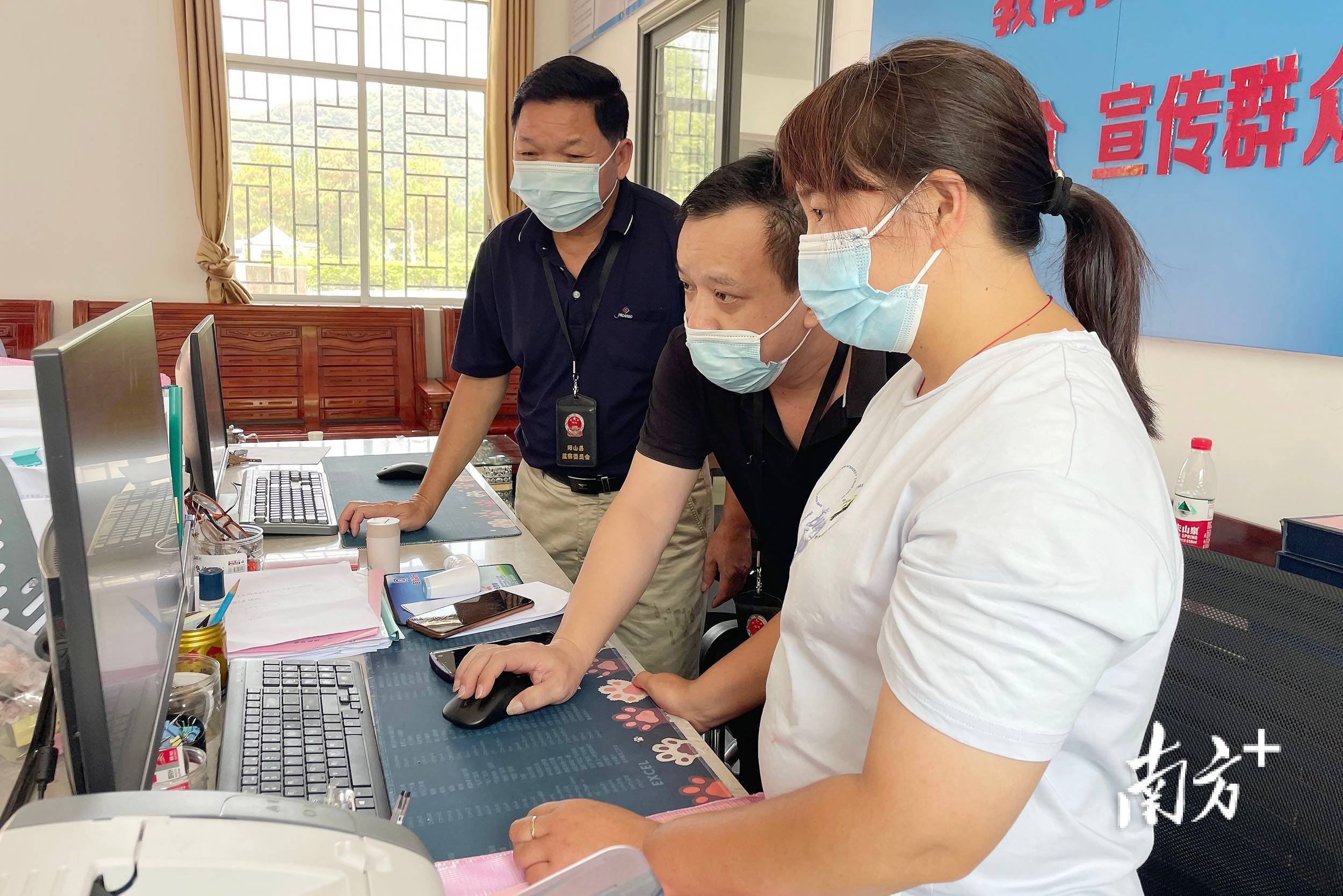 筑牢服务器安全防线：应对CC攻击的智能检测与高效防御实战方案 (服务器立足于)-初仟社区