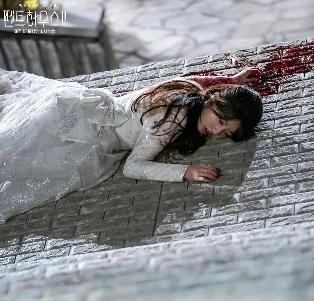 在最新一集的结尾,大家期待的"秀莲"李智雅