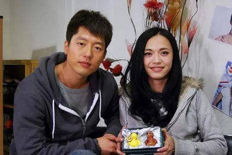 黄奕_黄毅清_婚姻