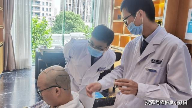 植发后去医院检查(植发检查费用是多少)