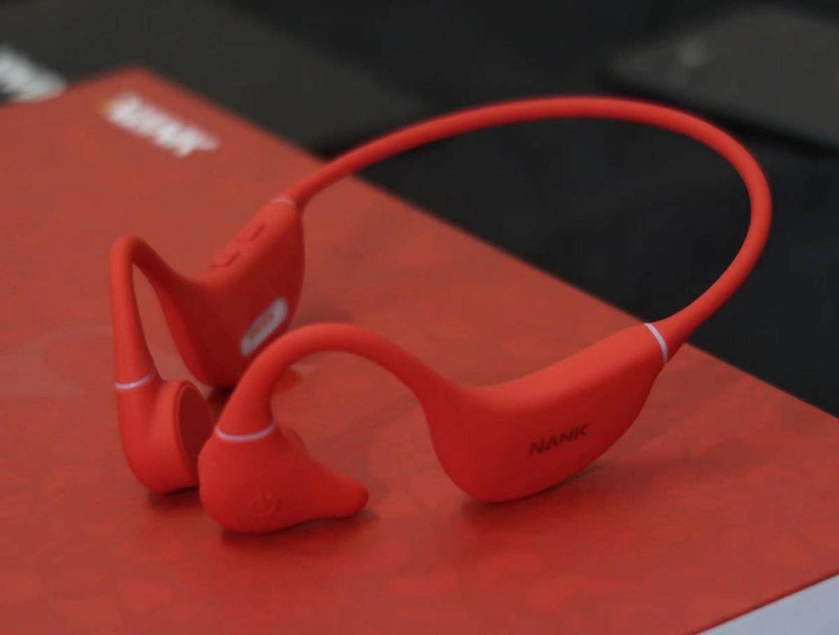 南卡RunnerPro4深度体验,千元旗舰骨传导耳机带来黄金听感