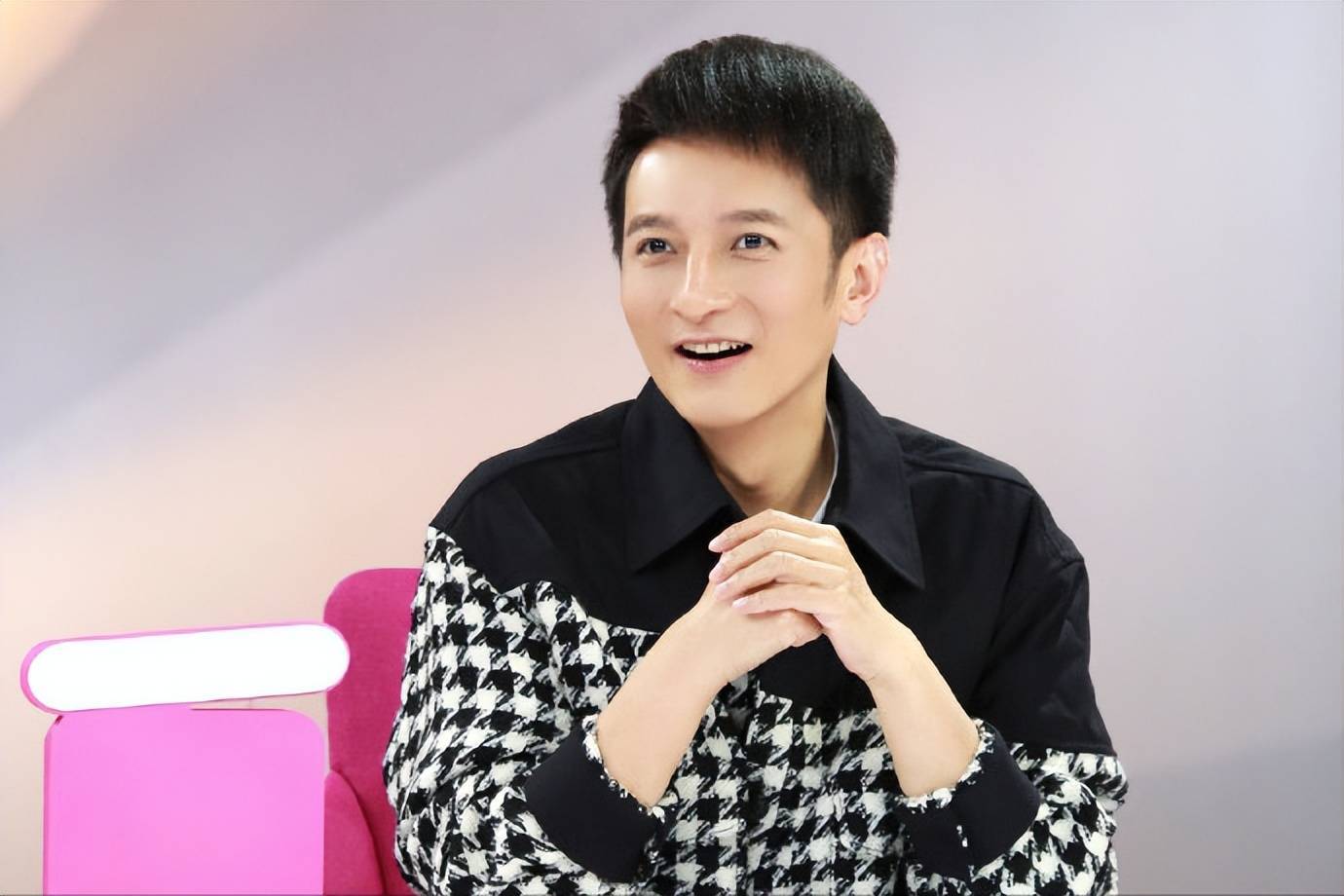 《星星的约定》再次停播,张翰综艺镜头被删,李维嘉则被打码_节目_调整