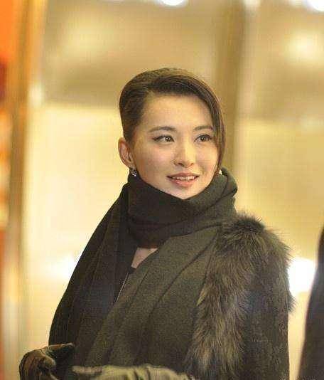 莫小棋这个名字,现在基本上很少听到了,她在《北京爱情故事中》饰演