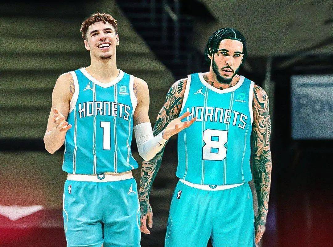 二球签约黄蜂!欧文痛失1亿!