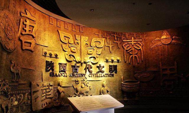 陕西博物馆有四块国宝壁画，画上一些人物竟没有脸，谜底让人愣住