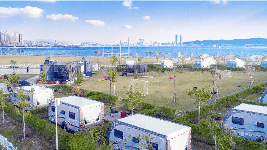 上二图源:阿卫叭叭房车露营泉州呈祥乡醉风园到达呈祥乡,一路沿着栈道