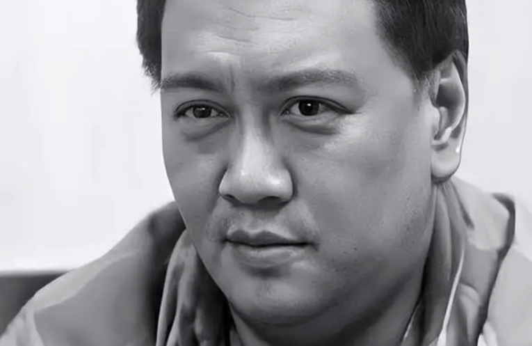 沈威:曾是刘德华,周润发,周星驰等巨星的金牌配角_网友_演艺圈_成龙