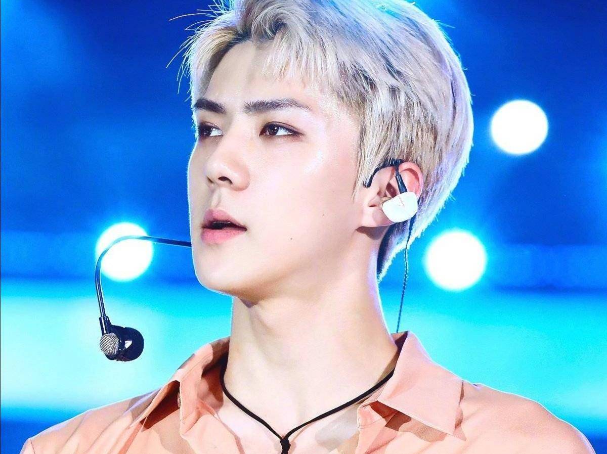 吴世勋近况曝光,面部肿胀被指"神颜陨落",其实是为新剧增肌?