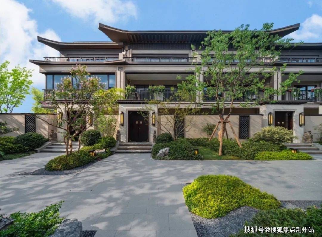 绿地敔山天地【交通】:芙蓉大道,长山大道93江阴【建发天敔湾】97