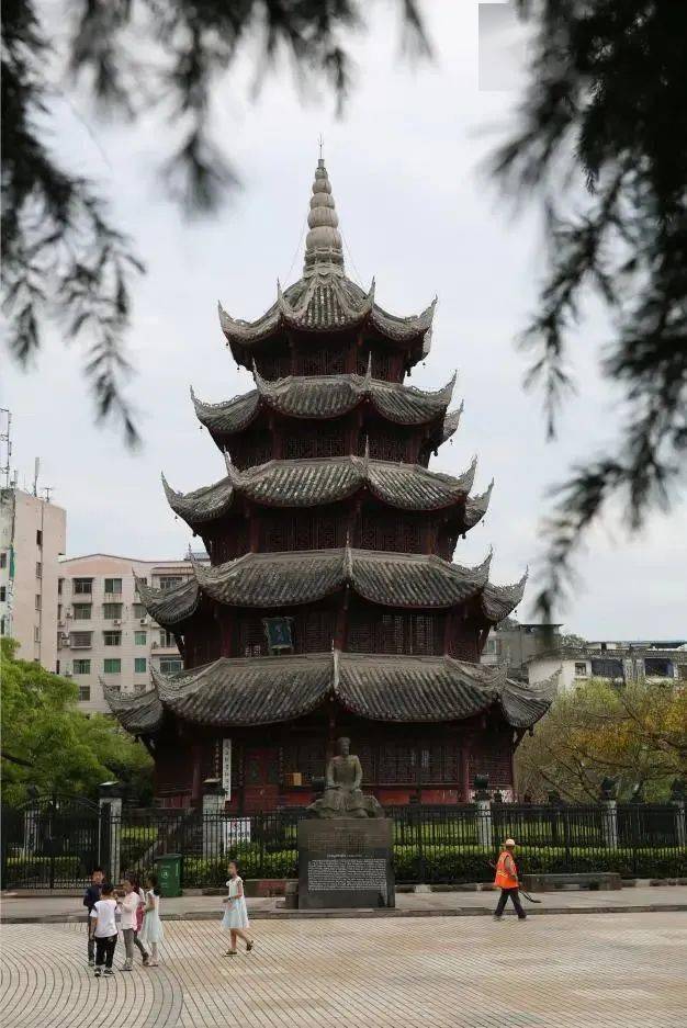 国庆跟着"文保"游遂宁 | 蓬溪:白塔高入云,古刹钟鼓声_宝梵镇_壁画