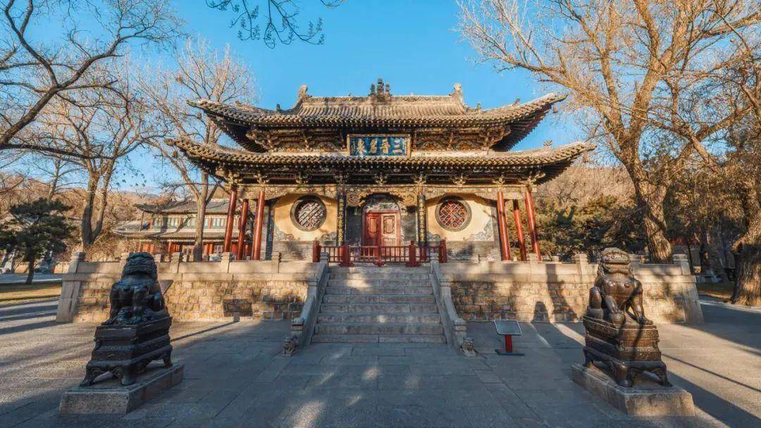 年—1032年)崇宁元年(公元1102年)重修重檐歇山顶 通高19米面阔七间