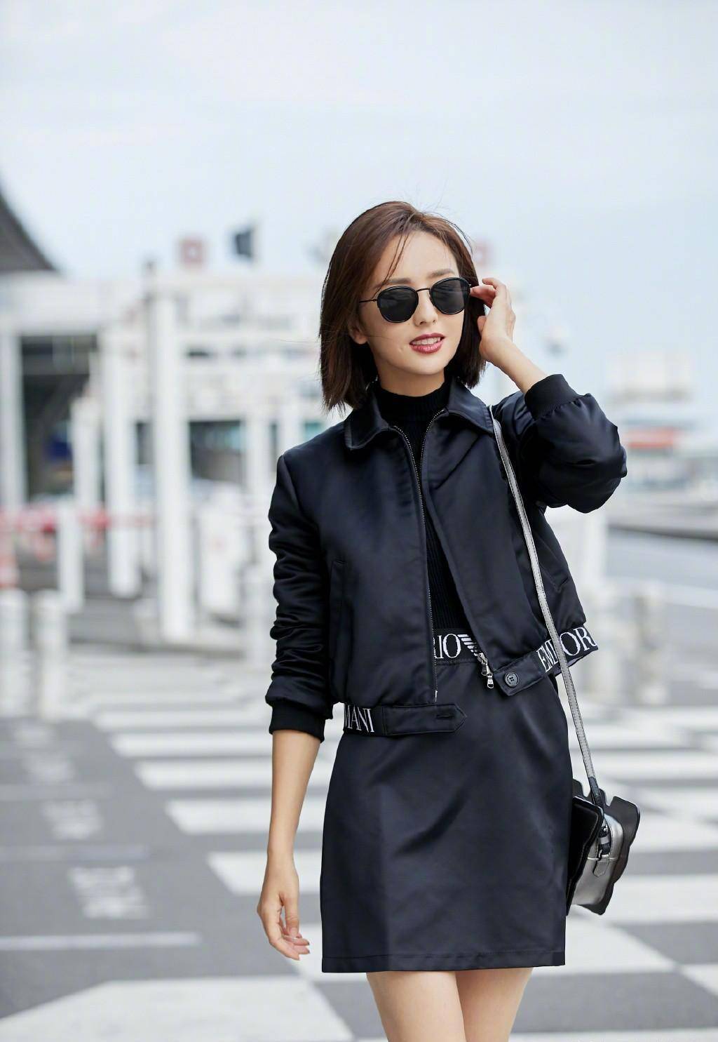 佟丽娅的时尚穿搭 国内也能看到异域时尚 高级感满满 靓丽颜值美爆了